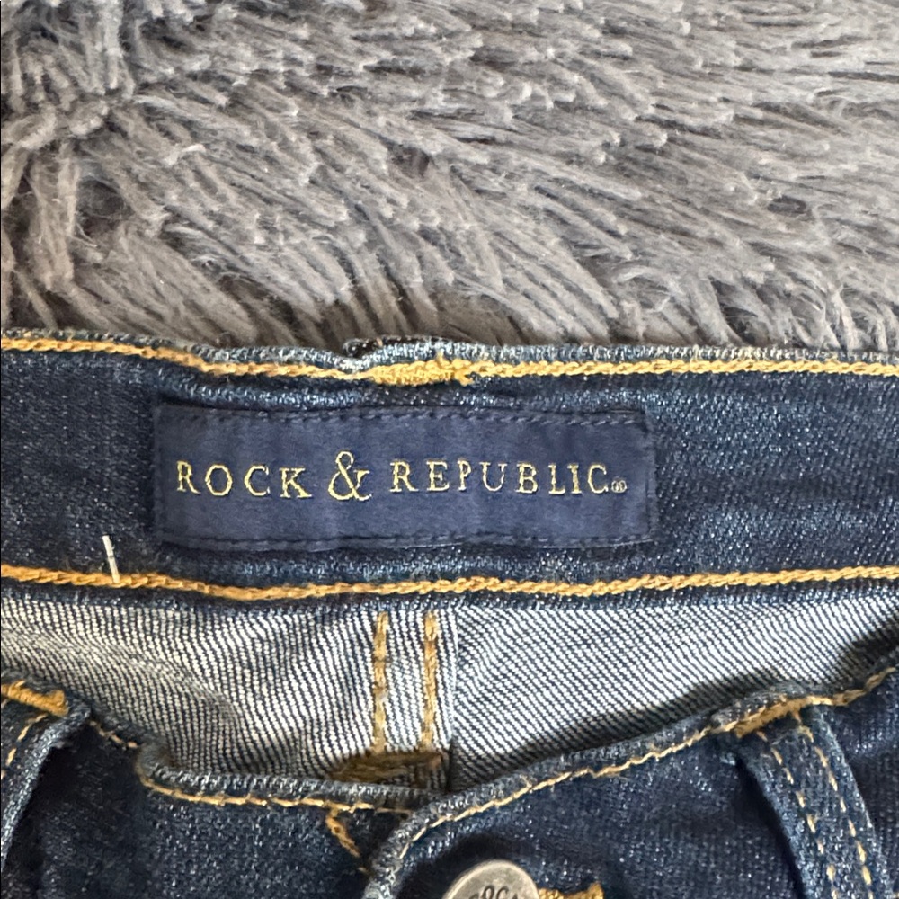 Rock & Republic Dark Blue Cropped Jeans with American Flag & Star Patches - Picture 2 of 5